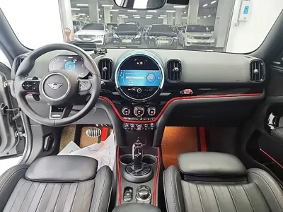 MINI Countryman 2023, 26576 км, за 20752.03 USD - фото 7