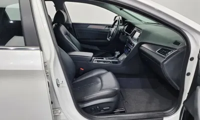 Hyundai Sonata 2016, 49904 км, за 9580.44 USD - фото 11