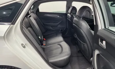 Hyundai Sonata 2016, 49904 км, за 9580.44 USD - фото 12