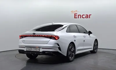 Kia K5 2020, 154311 км, за 8853.65 USD