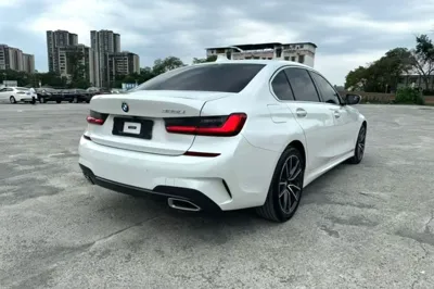 BMW 3 Series 2021, 44200 км, за 21177 USD