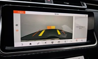 Land Rover Range Rover Velar 2019, 90751 км, за 17161.8 USD - фото 15