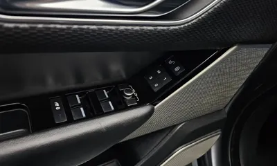 Land Rover Range Rover Velar 2019, 90751 км, за 17161.8 USD - фото 27