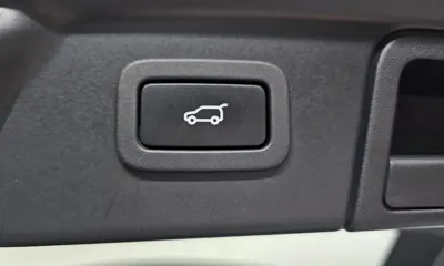 Land Rover Range Rover Velar 2019, 90751 км, за 17161.8 USD - фото 30