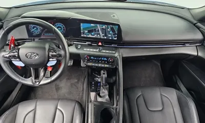 Hyundai Avante 2022, 23517 км, за 17046.58 USD - фото 7