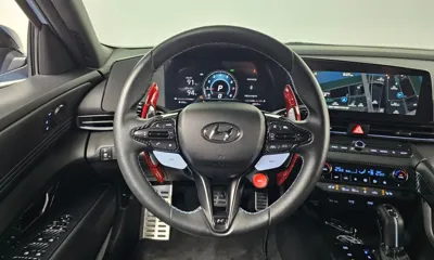 Hyundai Avante 2022, 23517 км, за 17046.58 USD - фото 13