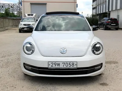 Volkswagen Beatle 2013, 114052 км, за 7741.72 USD