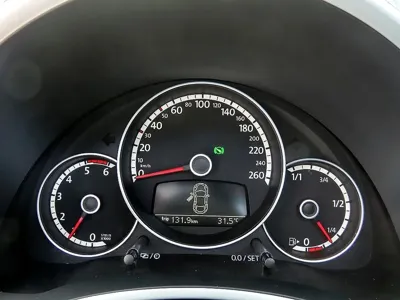 Volkswagen Beatle 2013, 114052 км, за 7741.72 USD - фото 7