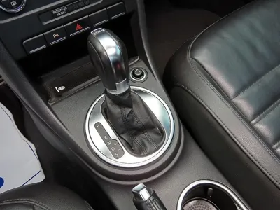 Volkswagen Beatle 2013, 114052 км, за 7741.72 USD - фото 8