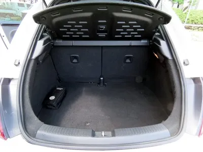 Volkswagen Beatle 2013, 114052 км, за 7741.72 USD - фото 15