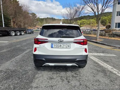 Kia Seltos 2022, 70910 км, за 12012.6 USD
