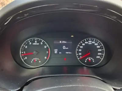 Kia Seltos 2022, 70910 км, за 12012.6 USD - фото 8