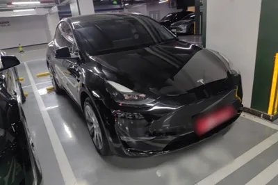 Tesla Model Y 2021, 50000 км, за 23645 USD