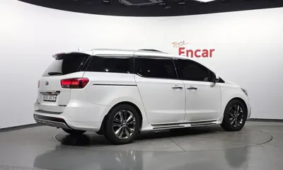 Kia Canival 2016, 275791 км, за 4529.34 USD