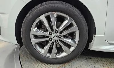 Kia Canival 2016, 275791 км, за 4529.34 USD