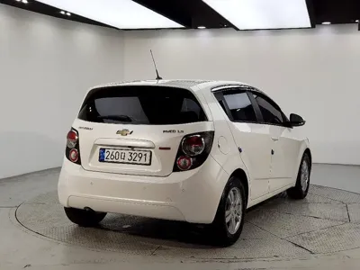 ChevroletGMDaewoo Aveo 2015, 70000 км, за 2801.3 USD