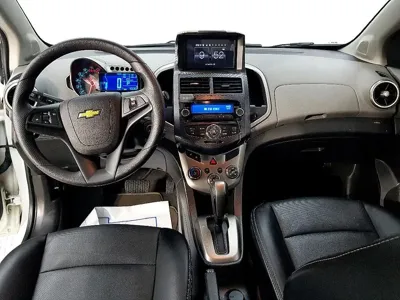 ChevroletGMDaewoo Aveo 2015, 70000 км, за 2801.3 USD