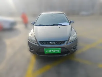 Ford Focus 2013, 131300 км, за 2973 USD - фото 2