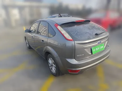 Ford Focus 2013, 131300 км, за 2973 USD - фото 4