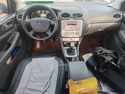 Ford Focus 2013, 131300 км, за 2973 USD - фото 10