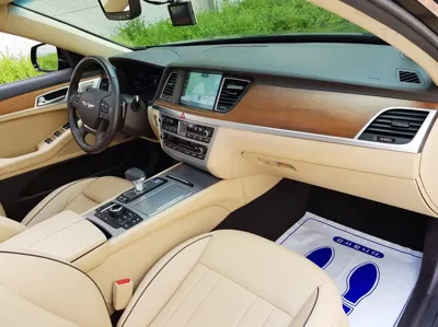 Genesis G80 · 2018 год
