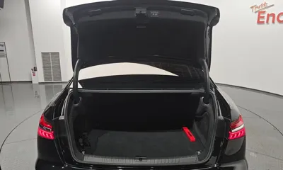 Audi A6 2022, 59778 км, за 18558.3 USD - фото 34