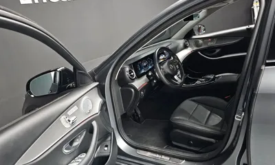 Mercedes-Benz E-Class 2017, 116027 км, за 12825.58 USD - фото 10