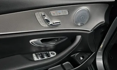 Mercedes-Benz E-Class 2017, 116027 км, за 12825.58 USD - фото 17