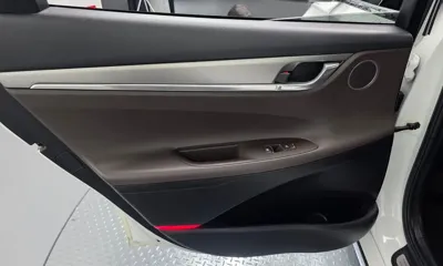 Hyundai Grandeur 2020, 59714 км, за 18178.23 USD - фото 25