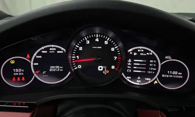 Porsche Cayenne 2021, 29155 км, за 63141.29 USD - фото 8