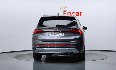 Hyundai Santafe 2021, 98598 км, за 15754.23 USD