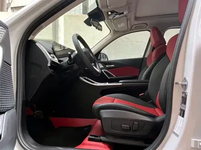BMW X1 2024, 27000 км, за 22838.09 USD - фото 9