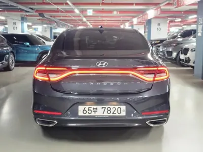 Hyundai Grandeur 2018, 104506 км, за 8736.18 USD