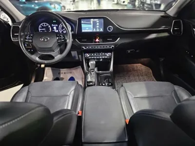 Hyundai Grandeur 2018, 104506 км, за 8736.18 USD