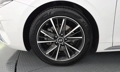 Hyundai Grandeur 2020, 47100 км, за 15534.12 USD