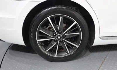 Hyundai Grandeur 2020, 47100 км, за 15534.12 USD - фото 21