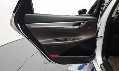 Hyundai Grandeur 2020, 47100 км, за 15534.12 USD - фото 25