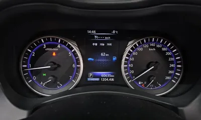 Infiniti Q50 2016, 60635 км, за 7103.4 USD - фото 8