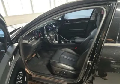 Kia K5 2023, 132376 км, за 2652.28 USD