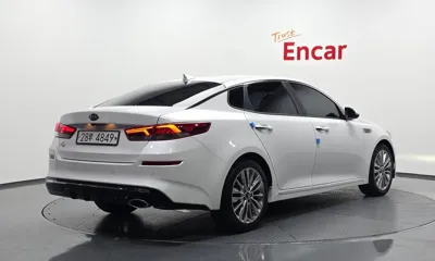 Kia K5 2019, 69350 км, за 9908.79 USD
