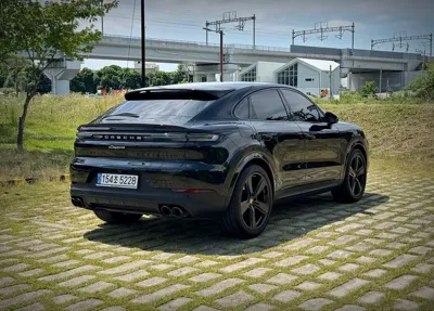 Porsche Cayenne 2025, 16900 км, за 104376.06 USD