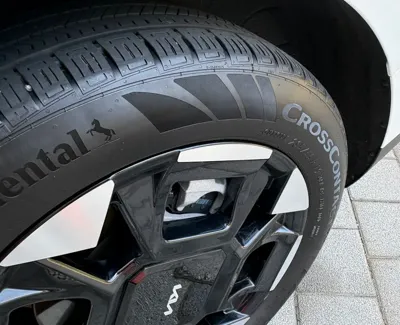 Kia Canival 2025, 19000 км, за 16977.21 USD