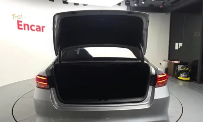 Kia K5 2018, 52106 км, за 7741.35 USD - фото 28
