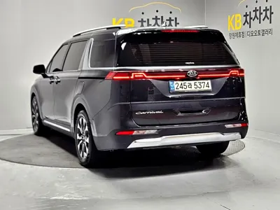 Kia Canival 2021, 57872 км, за 18051.73 USD