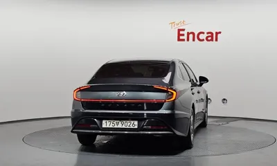 Hyundai Sonata 2021, 92441 км, за 7601.8 USD