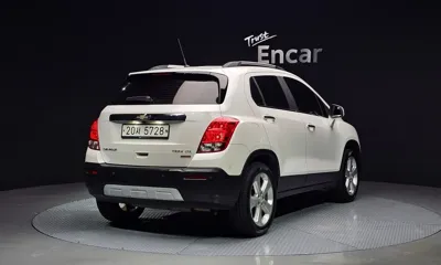 ChevroletGMDaewoo Trax 2015, 122999 км, за 3581.43 USD