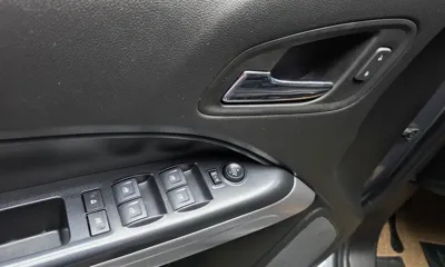ChevroletGMDaewoo Colorado 2020, 41450 км, за 15951.16 USD - фото 28