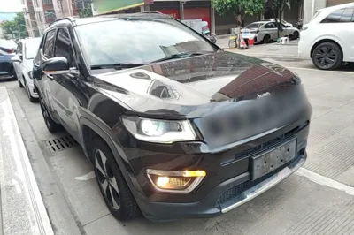 Jeep Compass 2017, 107200 км, за 6396 USD