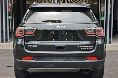 Jeep Compass 2017, 107200 км, за 6396 USD - фото 15
