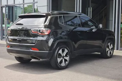 Jeep Compass 2017, 107200 км, за 6396 USD - фото 16